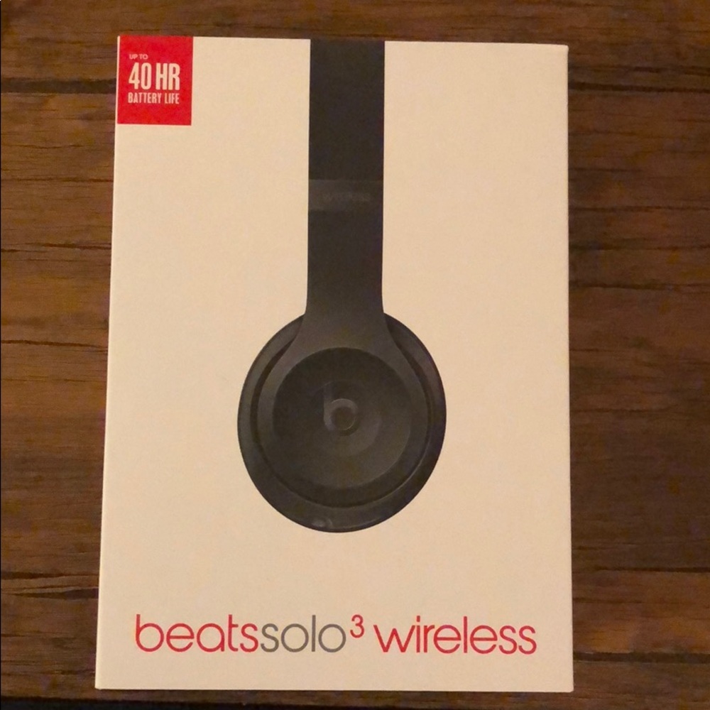 Beats Solo3 Wireless Matte Black Headphones